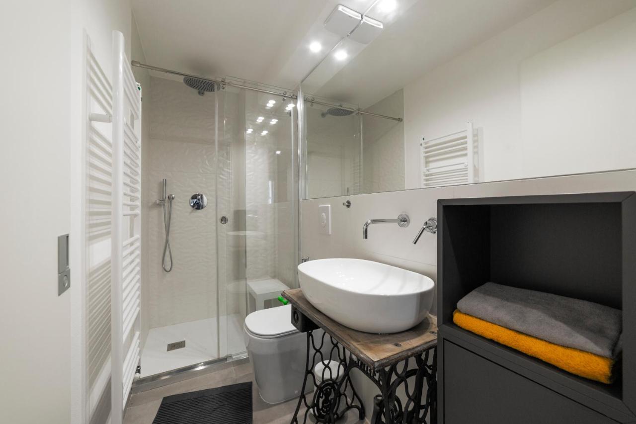 La Pampa New & Fully Refurbished Apt Daire Milano Dış mekan fotoğraf